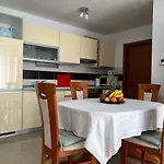 Apartman Ruza *