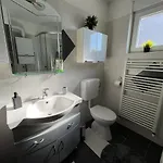 Apartman Ruza * 풀라