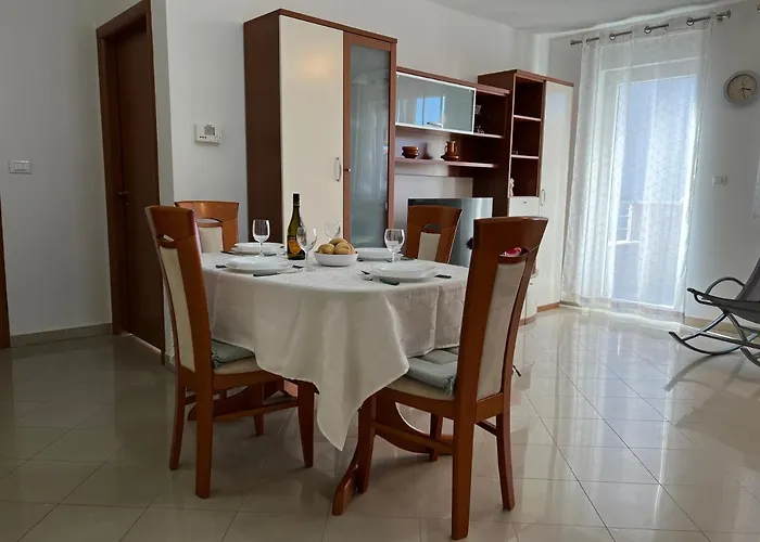 Apartman Ruza Appartamento Pola